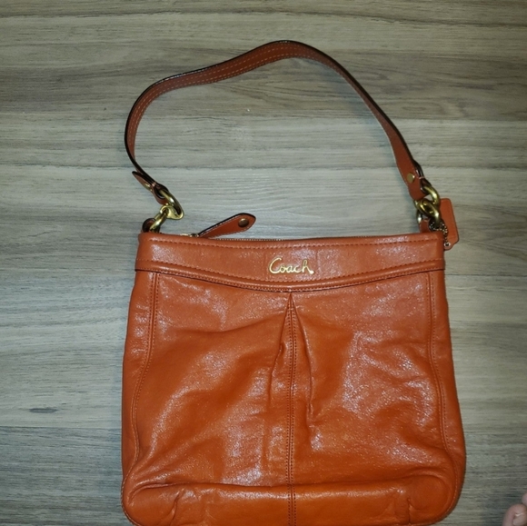 ORANGE COACH CROSSBODY PURSE & WALLET SET - Picture 2 of 15